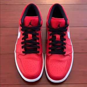 Jordan’s (Low 1’s)